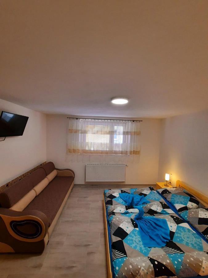 Apartman Sen Petrov Eksteriør bilde